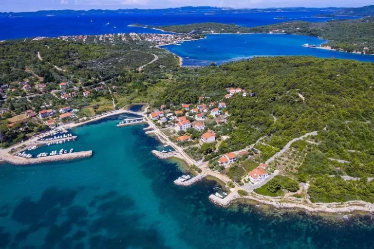Ostrov Pašman, Ždrelac